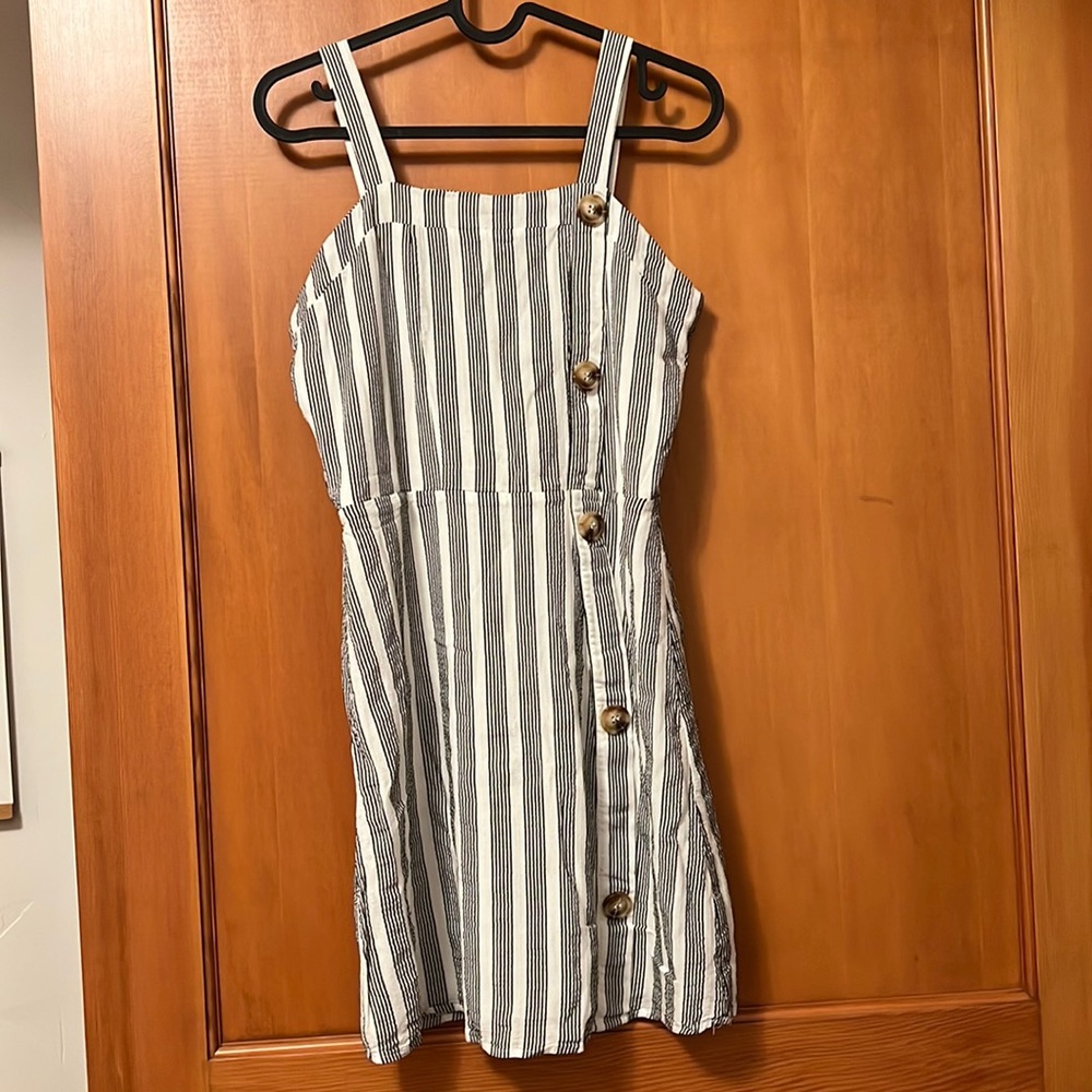 Girls stripped strap dress